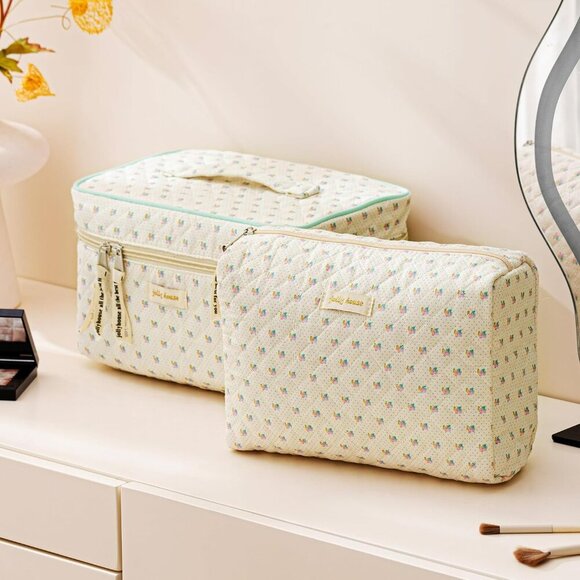 Quilted Makeup Bag, 3PCS Cotton Large Travel Makeup Bag, Cute Floral Coquette Ma - Picture 4 of 7